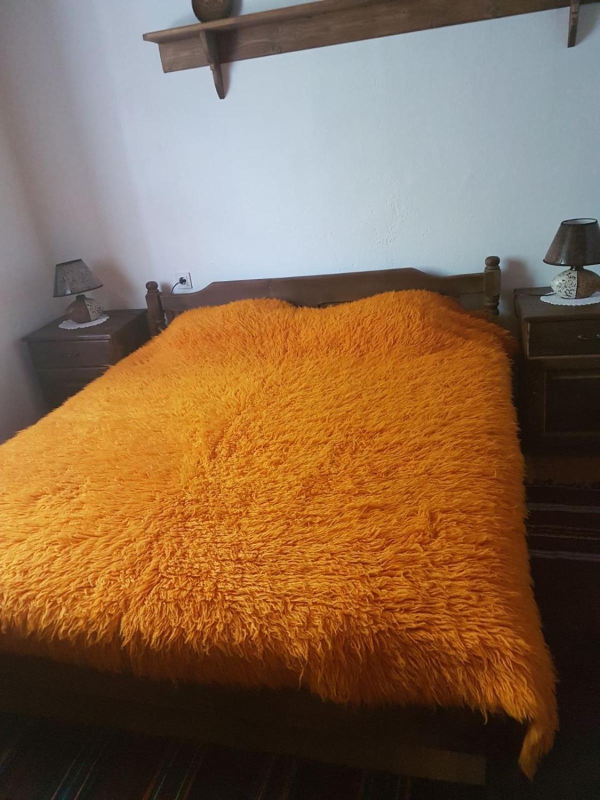 Тодорината Къща Hotel Leshten Bagian luar foto